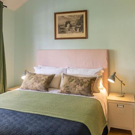 Boho Chic Apartment สเตลเลนบอช ภายนอก รูปภาพ