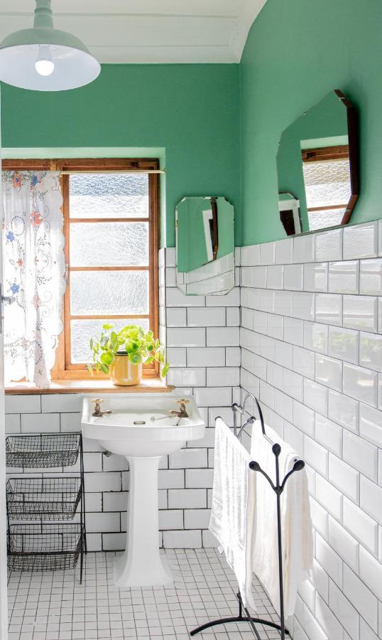 Boho Chic Apartment สเตลเลนบอช ภายนอก รูปภาพ